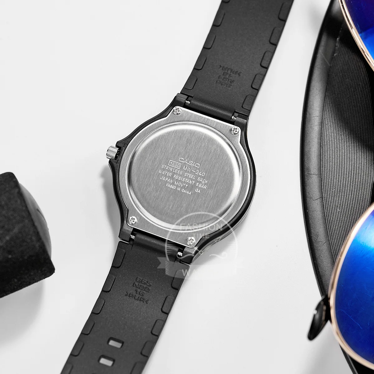 カシオ MW-240シリーズ メンズ アナログクォーツ腕時計 - Casio Watches Smartwatch のレビューと価格