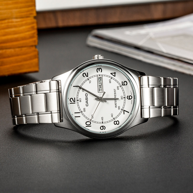 カシオ MTP‑V006D |   ステンレススチール製メン - Casio Watches Smartwatch のレビューと価格